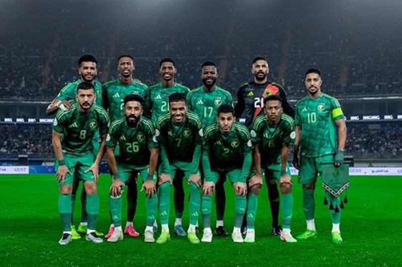 السعودية تتفوق على البحرين وتخوض صراعاً مثيراً مع أستراليا على بطاقة مونديال 2026 السعودية تتفوق على البحرين وتخوض صراعاً مثيراً مع أستراليا على بطاقة مونديال 2026